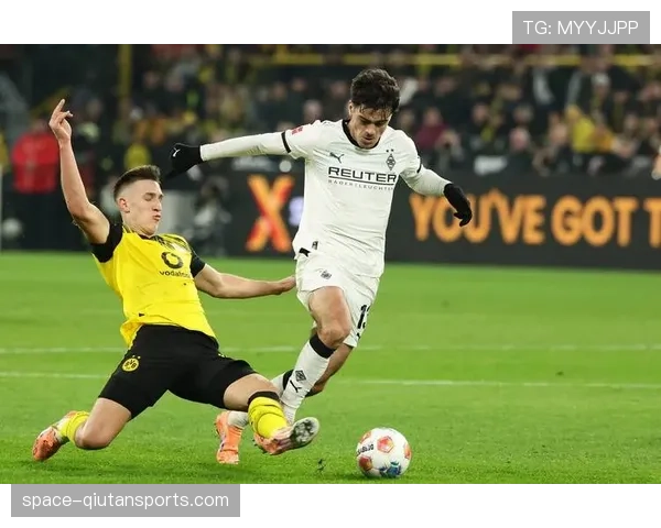 德甲与德国教育部合作推出校园足球课程，培养下一代足球人才